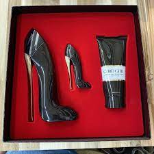 GIFT/SET GOOD GIRL BY CAROLINA HERRERA 3 PCS.  2.7 FL